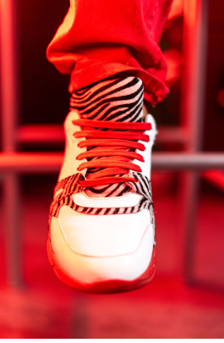 Exotica sneaker